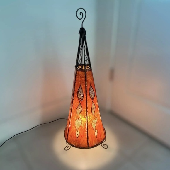 Vintage Moroccan Lamp - Picture 2 of 13